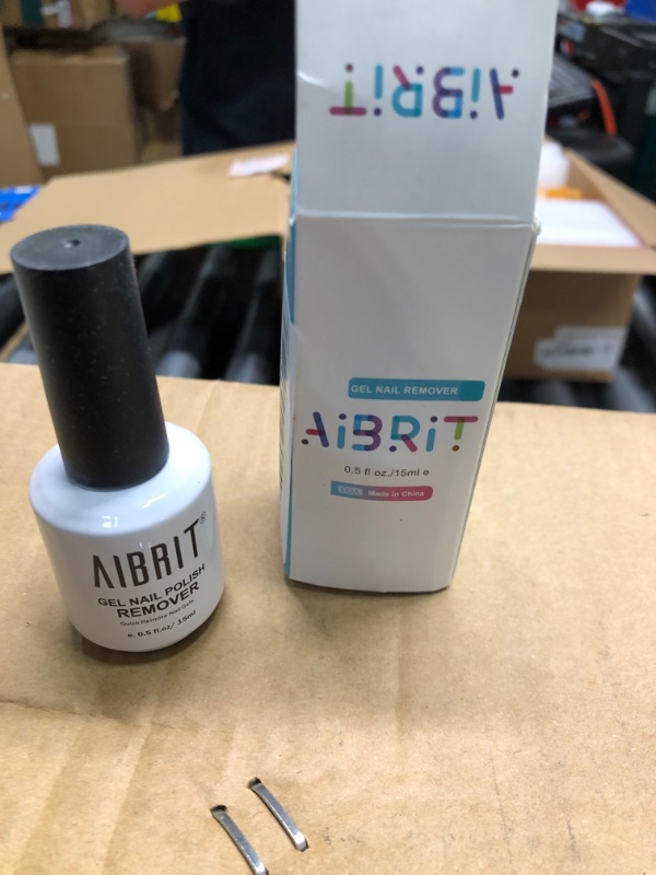 Photo 2 of AIBRIT Gel Nail Polish Remover, 1 Pack Professional Gel Polish Remover for Nails, Soak Off UV Nail polish Remover in 2-5 Minutes, Quick&Safe Gel de Esmalte Removedor 0.5 fl oz./15ml
 
