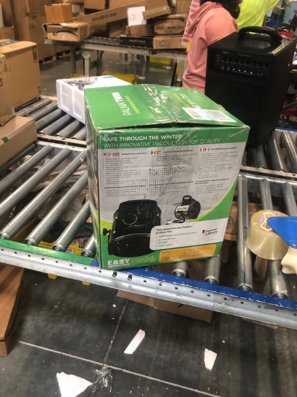 Photo 1 of Bio Green PAL 2.0/USDT Palma Greenhouse Heater incl. Digital Thermosta