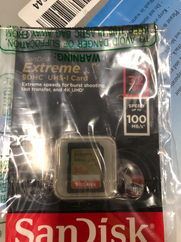 Photo 3 of SanDisk 32GB Extreme SDHC UHS-I Memory Card - C10, U3, V30, 4K, UHD, SD Card - SDSDXVT-032G-GNCIN 32GB Memory Card Only