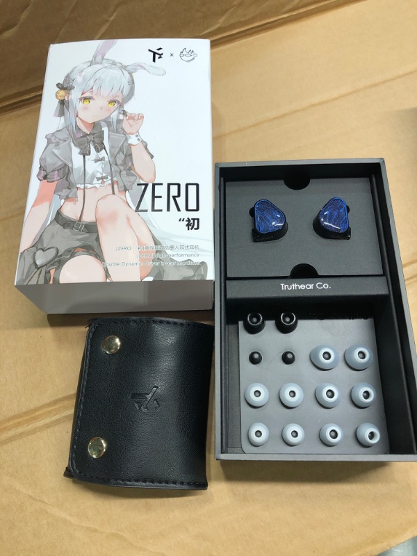 Photo 2 of TRUTHEAR x Crinacle Zero Dual Dynamic Drivers in-Ear Headphone