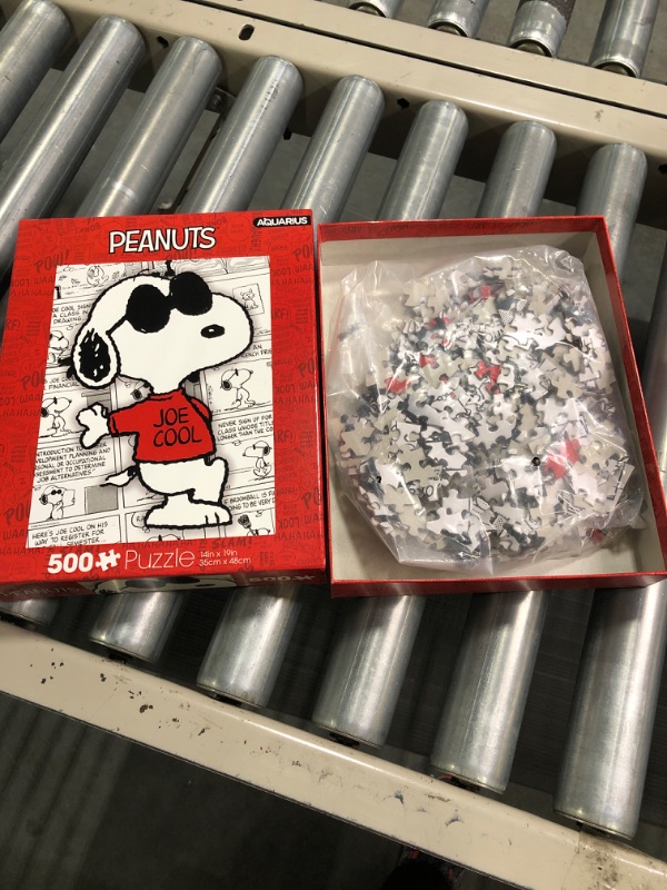 Photo 2 of AQUARIUS - Peanuts Joe Cool 500 Piece Jigsaw Puzzle