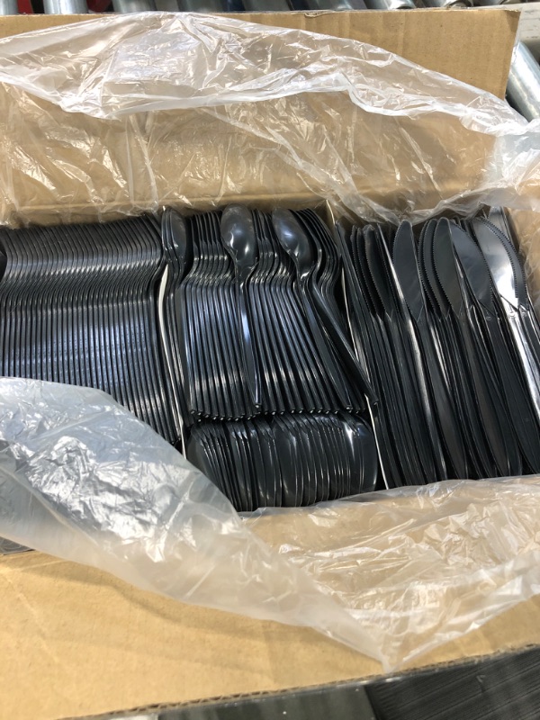 Photo 3 of 1,000 Plastic Disposable Cutlery Bulk Variety Pack Black Medium Weight Includes 334 forks, 333 knives, 333 soup spoons, Disposable Silverware Plastic Cutlery Combo Pack Black
