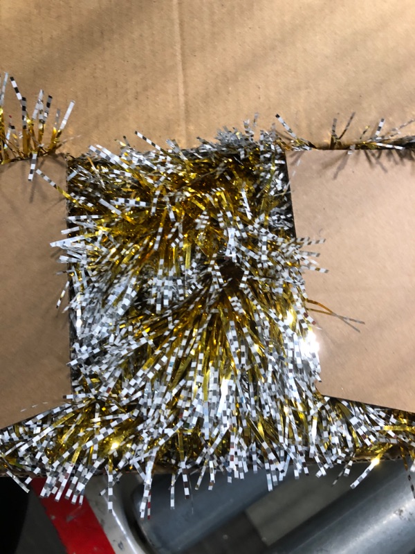 Photo 1 of 33 Ft Red/White Tinsel Garlands Christmas Tree Decorations, Thick Thin Metallic Streamers Xmas 10 Meters Christmas Tinsel Garland,Garland for Indoor&Outdoor Decor (Red/White) 33FT-Red