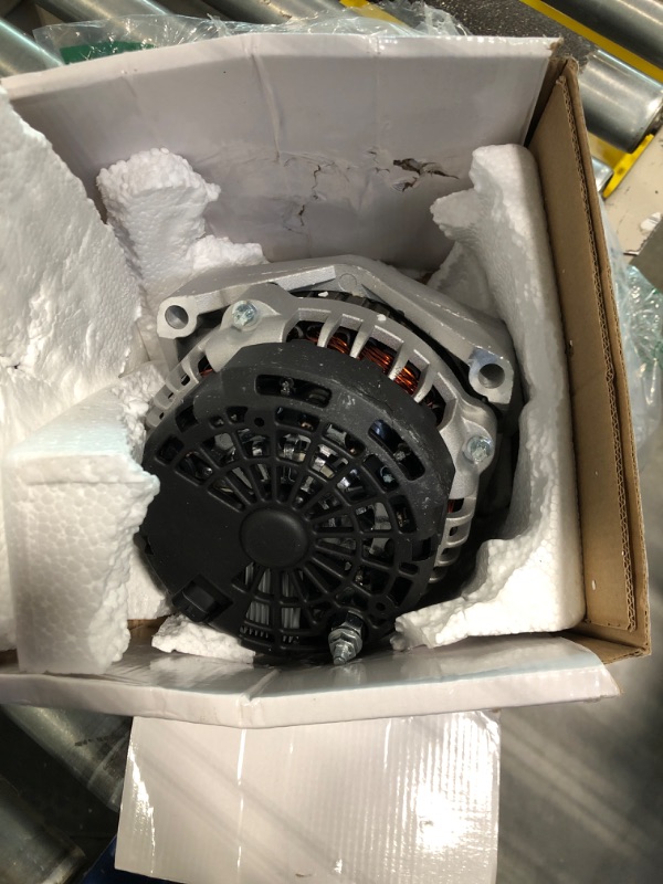 Photo 3 of ACDelco Gold 335-1086 Alternator