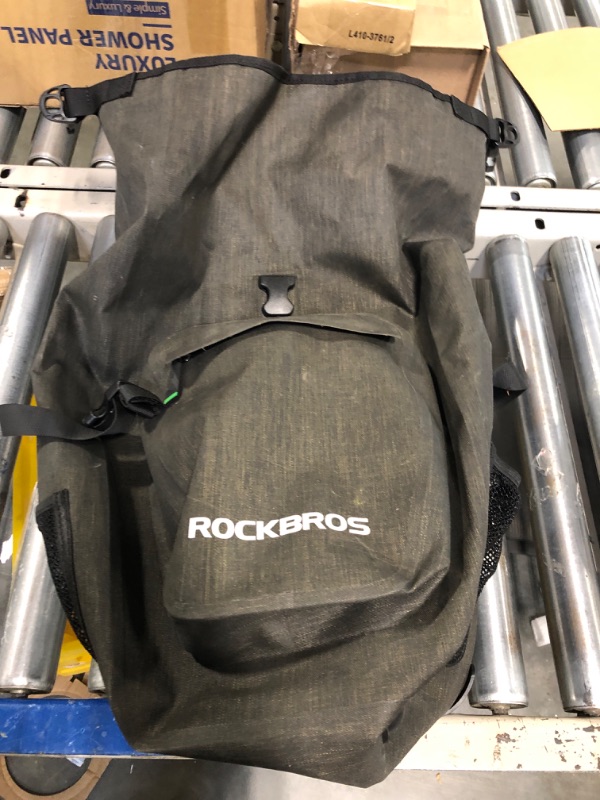 Photo 1 of rockbros bag