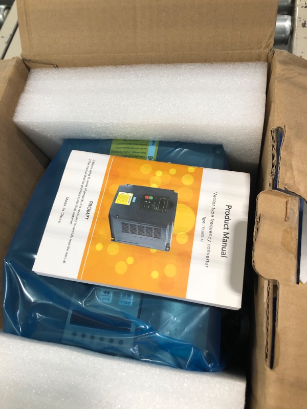 Photo 1 of VFD Single Phase to 3 Phase Converter, MYSWEETY 4KW 5PH 220V/17A 0-3200Hz Variable Frequency Drive, Inverter for Spindle Motor Speed Control (1 Phase Input and 3 Phase Output) Vector-4KW 5PH 220V