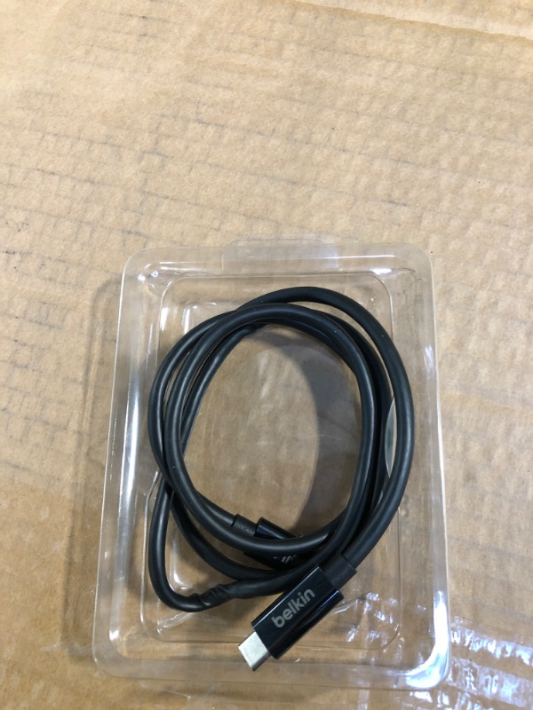 Photo 3 of Belkin Thunderbolt 3 USB Type C Cable