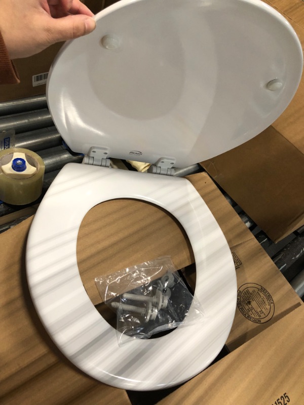 Photo 1 of Bemis 500EC 390 Lift-Off Wood Round Toilet SEAT, Cotton White