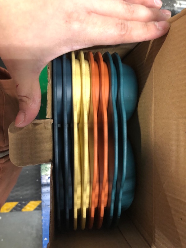 Photo 1 of 8 Pieces Large 12 Inch Unbreakable Divided Plates Wheat Straw Dinnerware Microwave Dishwasher Lunch Tray Lightweight Plates Tableware for Kitchen Picnic (Orange, Yellow, Dark Blue, Dark Green)