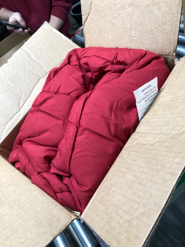 Photo 1 of 88x88 Red Comforter