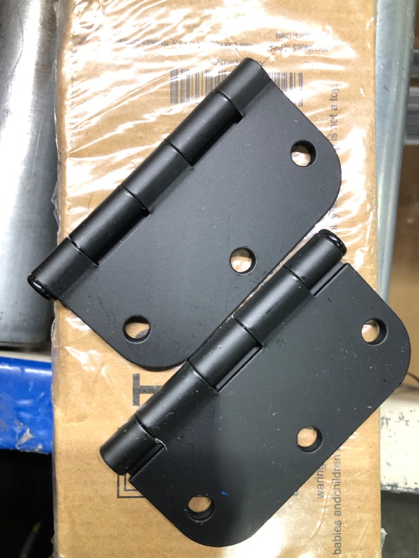 Photo 2 of 18 Pack Matte Black Door Hinges 3.5 x 3.5 Inch Interior 3 1/2 Inch Door Hinges for Doors Rounded 5/8" Radius Corners Flat Iron Hinge 3 ½"x 3 ½" Door Hardware Controls