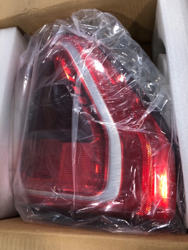 Photo 2 of Evan Fischer Driver Side Tail Light Assembly Compatible With 2016-2017 Chevrolet Equinox With Bulb CAPA