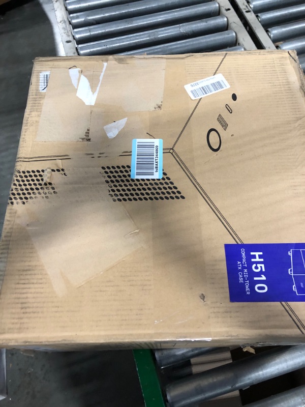 Photo 1 of NZXT - H510 Compact ATX Mid-Tower Case with Tempered Glass - Matte White