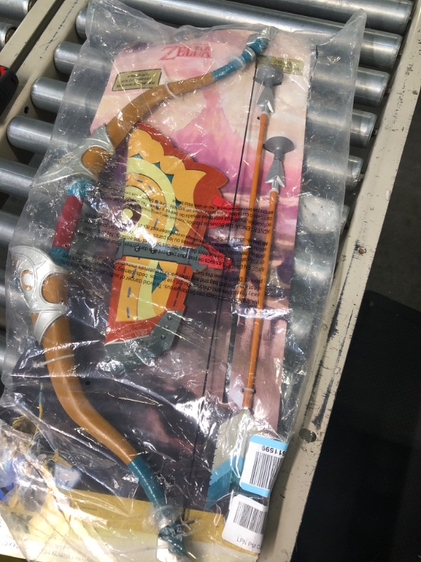 Photo 1 of Disguise Link Breath of The Wild Deluxe Bow Set W/Quiver & Arrows Costume Accessory, No Size