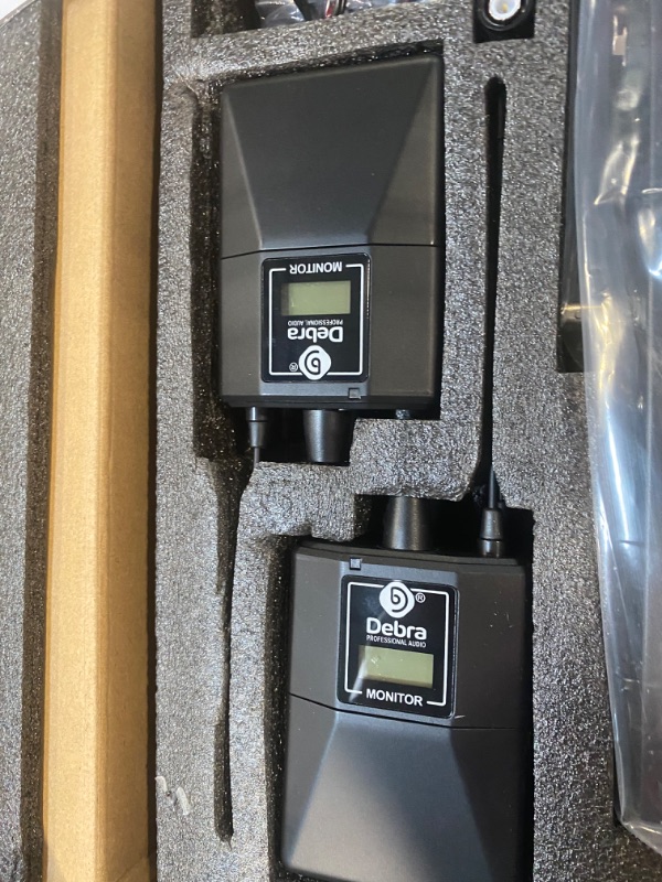 Photo 1 of D Debra Audio PRO ER-202 UHF Dual Channel Wireless in Ear Monitor System with Monitoring Type for Stage, Band, Recording Studio, Musicians, Monitoring(4 Bodypack with Transmitter)