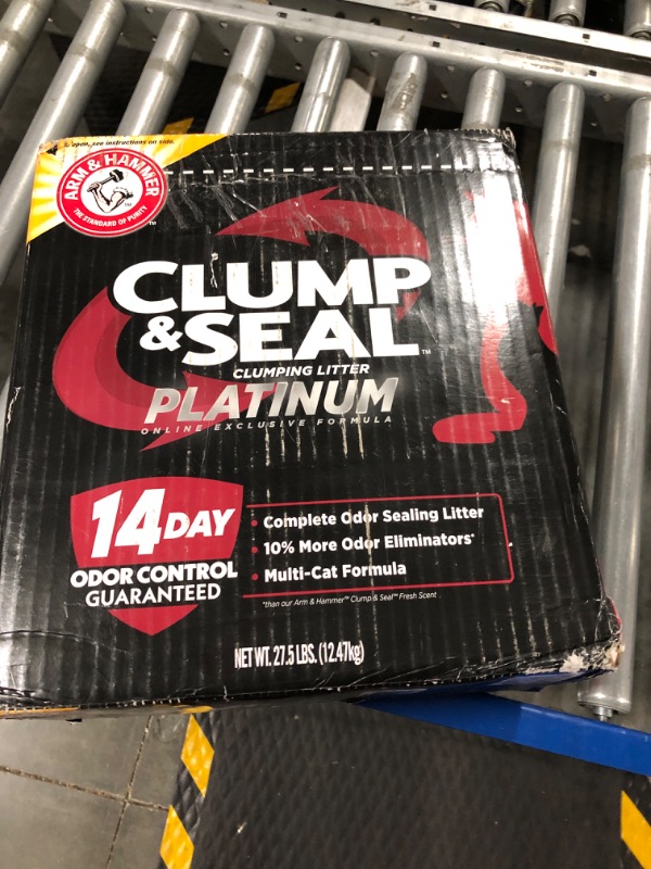 Photo 2 of ARM and HAMMER Clump and Seal Platinum Clumping Cat Litter