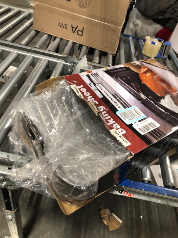 Photo 1 of  Turkey Roasting Pan with Rack, 17 x 13 Inch Large Chicken Roaster Pan for Oven, Suitable for 25lb Turkey, Heavy Duty
