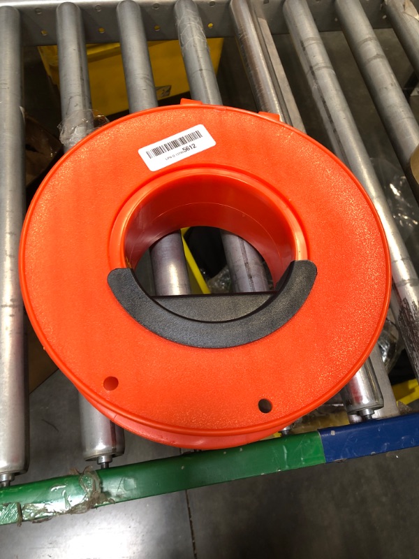 Photo 2 of bayco kw-110 cord storage reel with center spin handle, 100-feet,orange