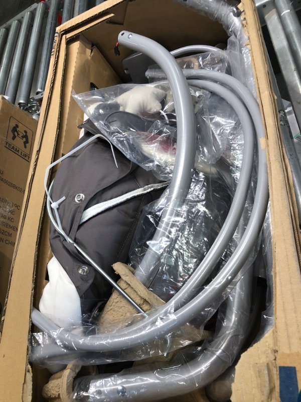 Photo 1 of Graco Simple Sway Abbington Baby Swing