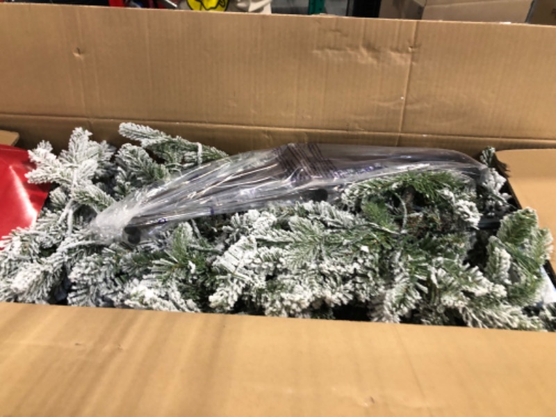 Photo 3 of [ Very Thick & Realistic Feel ] 6 Feet Pre-Lit Snow Flocked Aspen Artificial Christmas Tree, 965 Branch Snowy Tips, 340 Warm Lights,Heavily Flocked, Metal Stand and Hinged Branches Xmas Holiday Decor