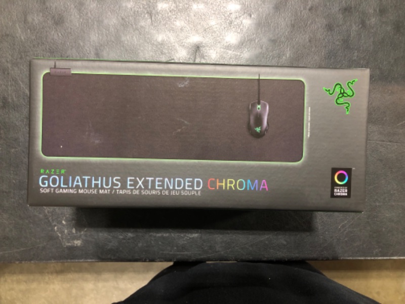 Photo 2 of Razer Goliathus Chroma Extended Gamer Mousepad Black