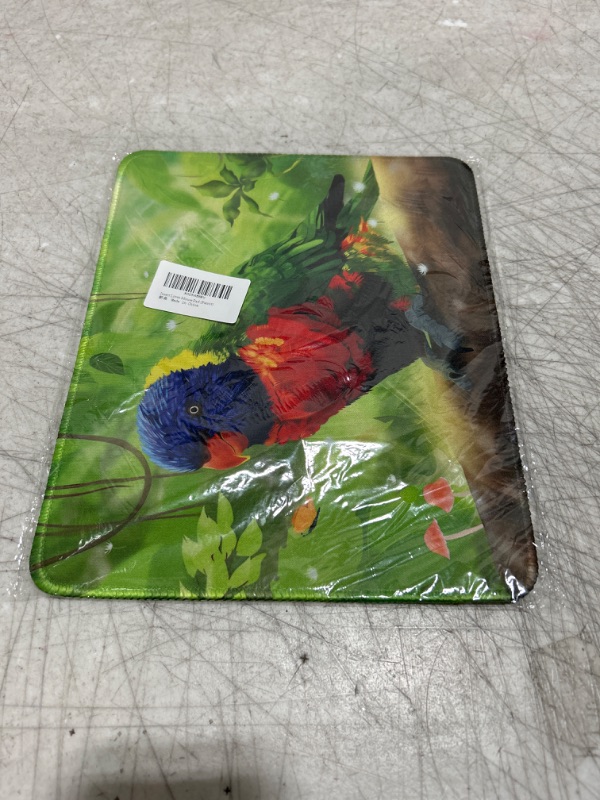 Photo 1 of Mouse Pad - 8x10 (Parrot)