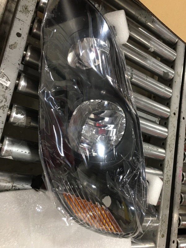 Photo 3 of Headlights - 2 CT - Car - Repair - Parts - Vehicle - Auto 