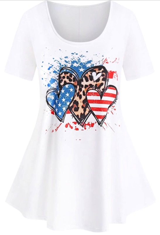 Photo 1 of Rosegal Plus Size Curve Patriotic American Flag Heart 3D Print Graphic Tee