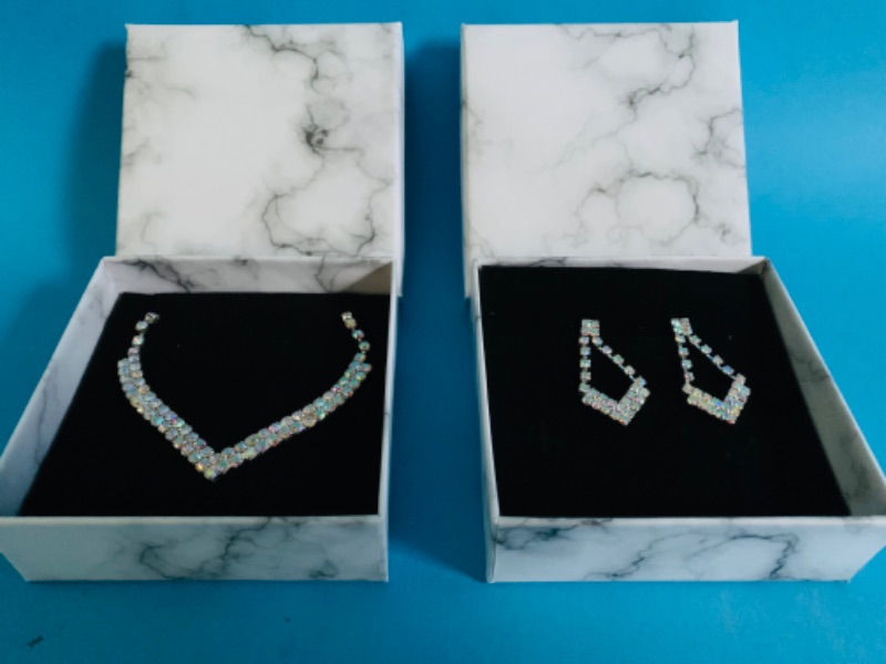 Photo 4 of 150044…Christina collection fashion necklace and pierced earrings set in gift boxes 