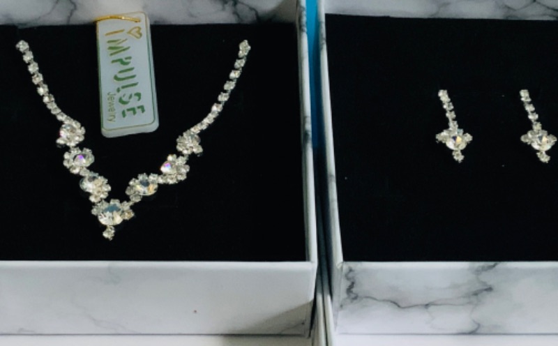 Photo 4 of 150045… impulse fashion necklace and pierced earrings set in gift boxes 