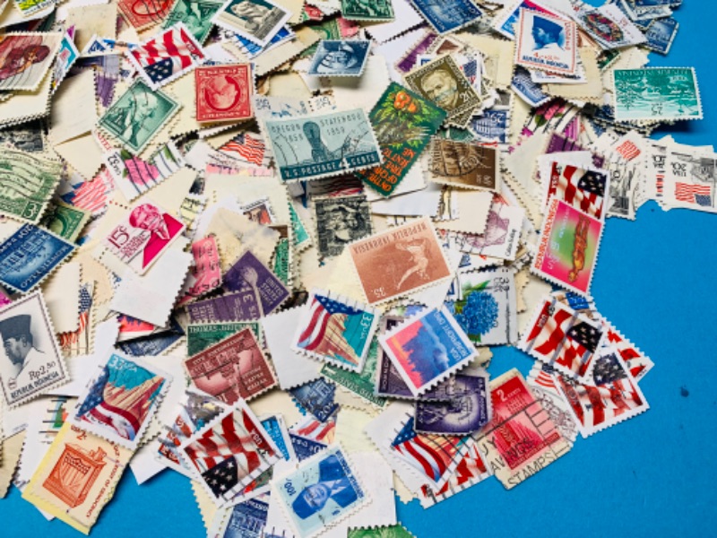 Photo 2 of 150050…1000+ used stamps 