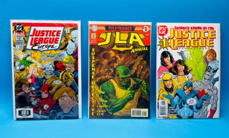 Photo 1 of 150124…3 comics all #1’s in plastic sleeves 