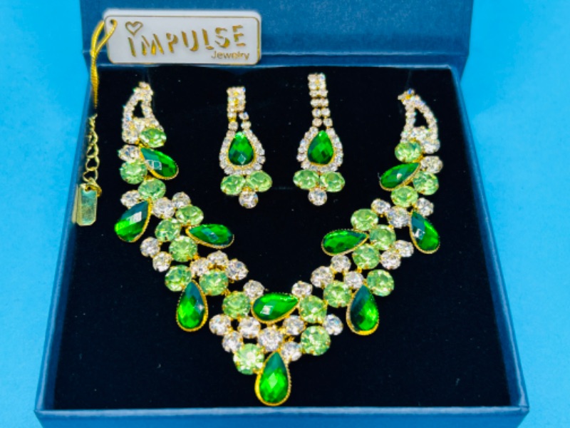 Photo 1 of 150133…impulse fashion necklace and pierced earrings set in gift box 