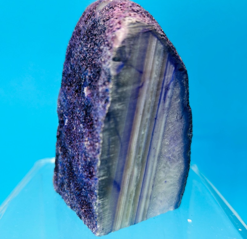 Photo 3 of 150195…3.5 inch agate base rock