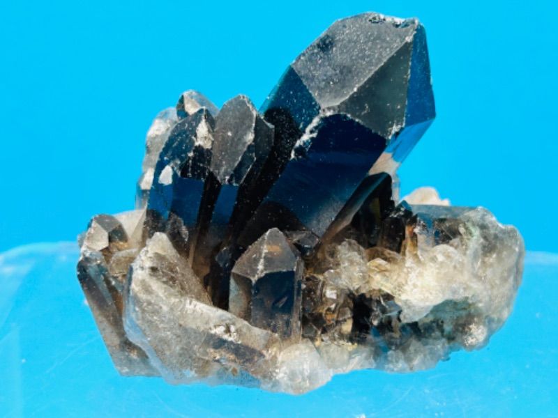 Photo 1 of 150200…2.5 inch smokey quartz rock 