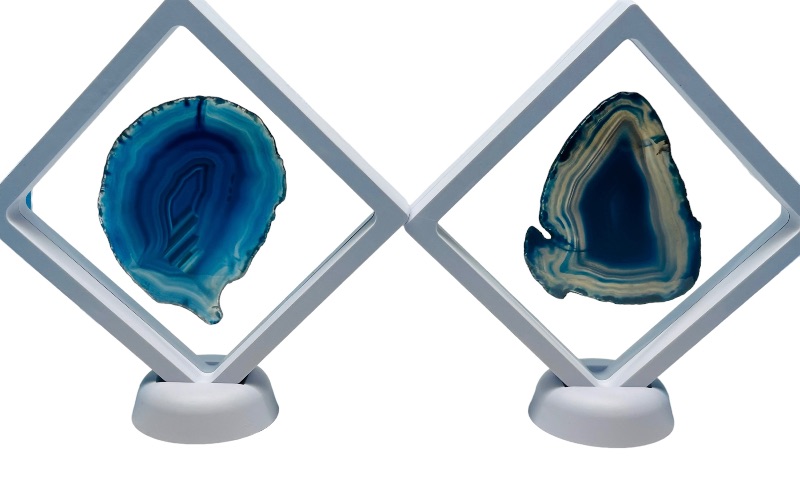 Photo 1 of 150431…2 agate slices in 4x4” displays 