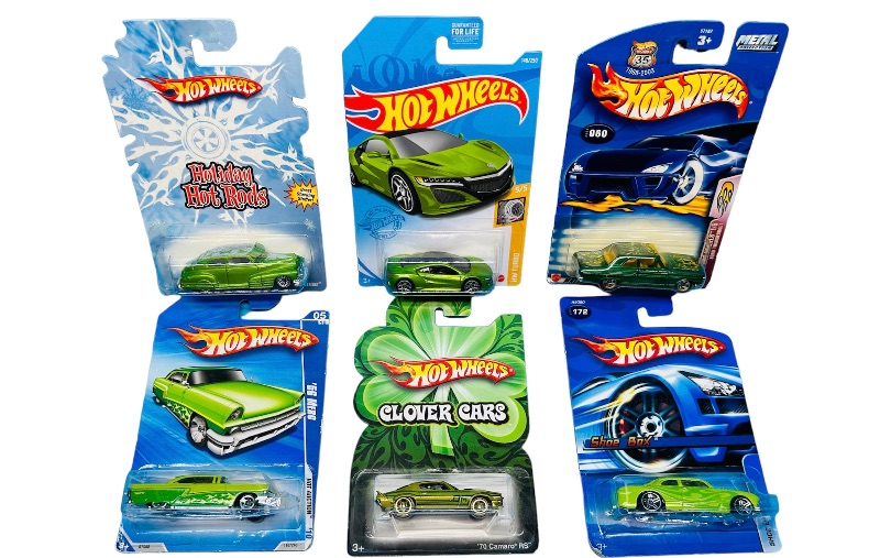 Photo 1 of 150698… 6 hot wheels die cast cars