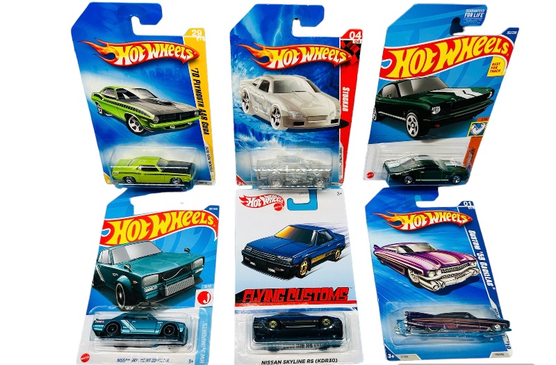 Photo 1 of 150700… 6 hot wheels die cast cars