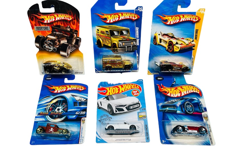 Photo 1 of 150703… 6 hot wheels die cast cars