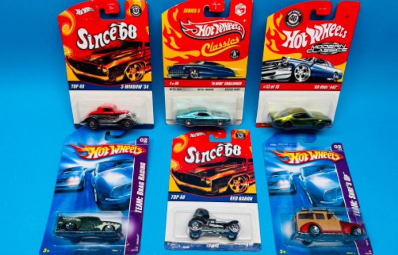 Photo 1 of 150706… 6 hot wheels die cast cars