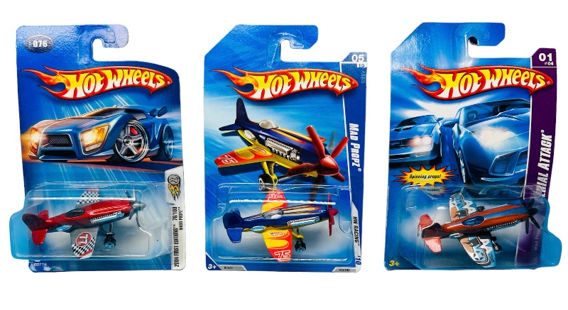 Photo 1 of 150708…3 hot wheels die cast airplanes 