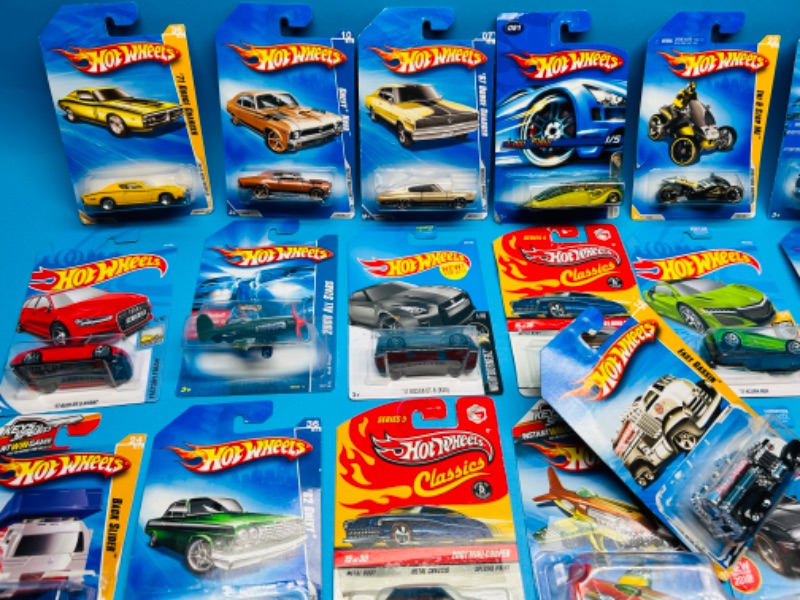 Photo 4 of 150713…damaged packages- die cast cars