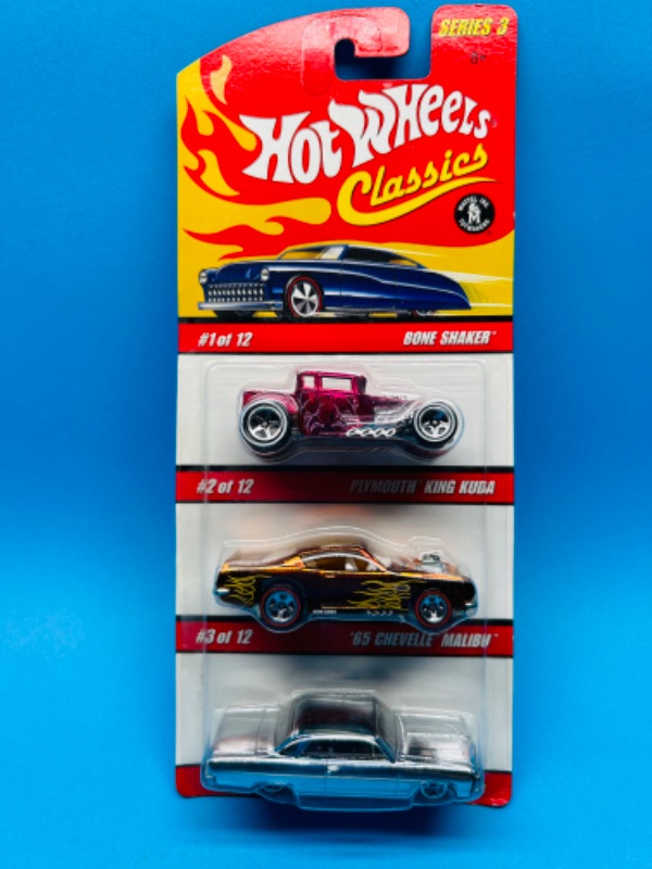 Photo 1 of 151011…hot wheels classics with special paint 