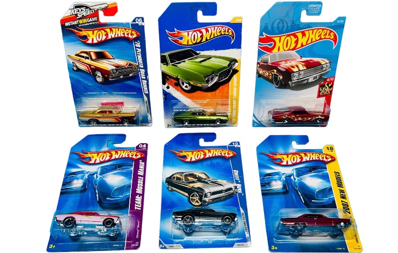 Photo 1 of 151073…  6 hot wheels die cast muscle cars