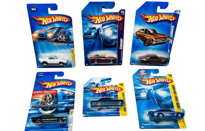 Photo 1 of 151076…  6 hot wheels die cast muscle cars