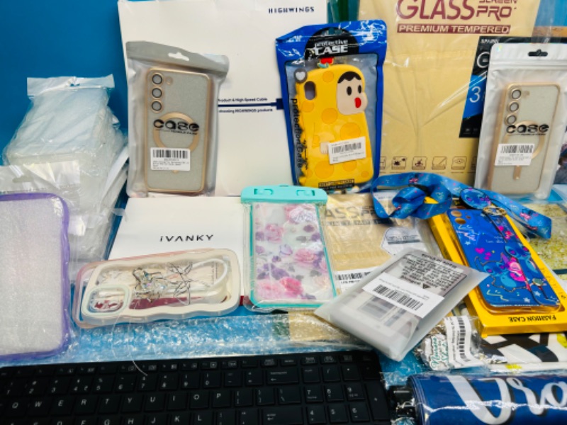 Photo 3 of 151104…various cel phone cases, glass protectors, and more