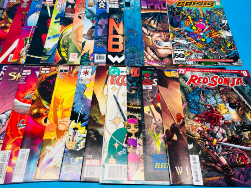 Photo 2 of 151148… 30 unsleeved comics