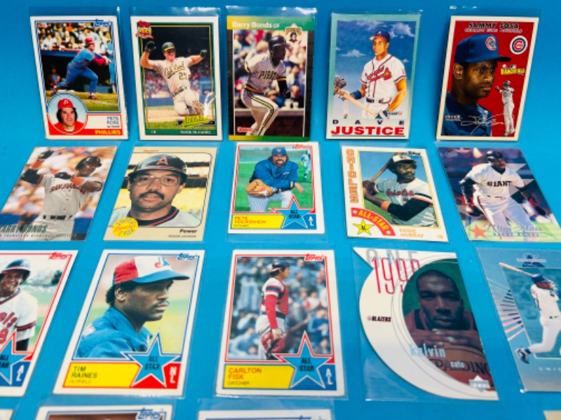 Photo 3 of 151186…20 baseball cards in plastic sleeves 