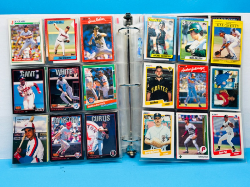 Photo 2 of 151272… 324 mixed baseball cards in binder 