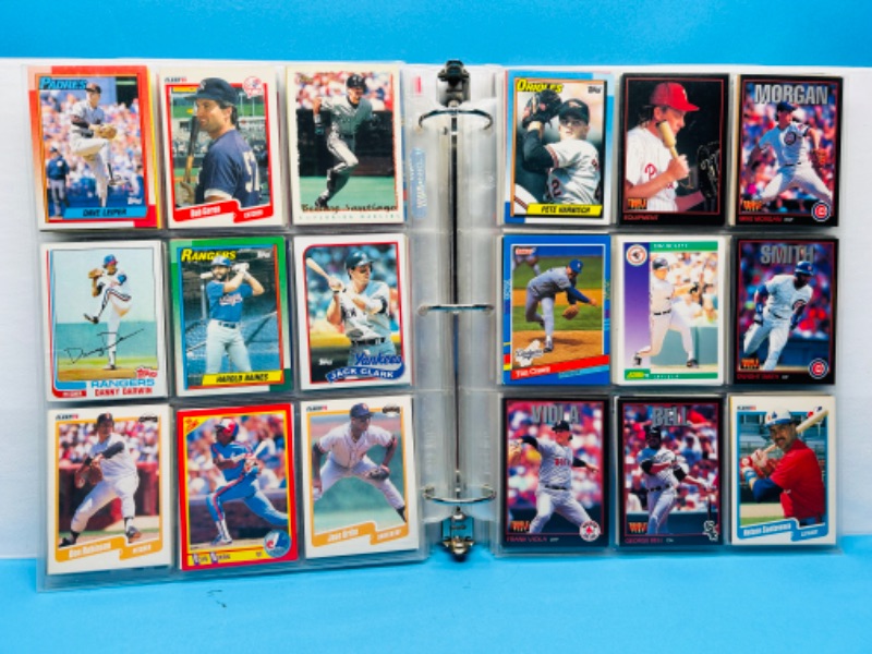 Photo 3 of 151272… 324 mixed baseball cards in binder 